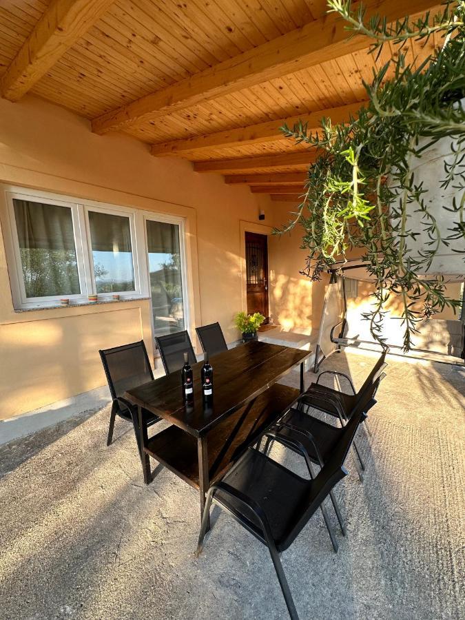 Relax And Unwind: Family-Friendly House Near Zadar In Zagrad Exterior foto